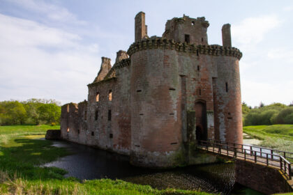 Caerleverock Castle; een knoert van een kasteel